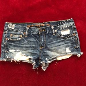 Ruehl Distressed Denim Shorts Size 26